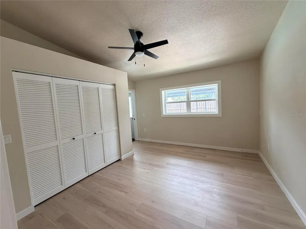 303 70th Street NW Bradenton FL 34209