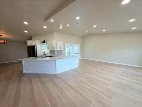 303 70th Street NW Bradenton FL 34209