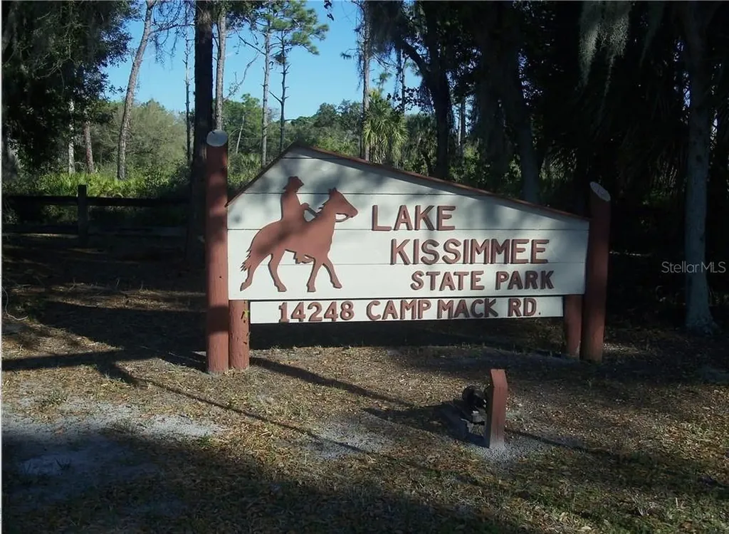 821 Belmonte Drive Indian Lake Estates FL 33855