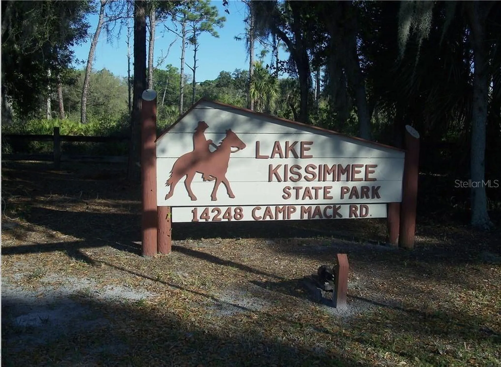 821 Belmonte Drive Indian Lake Estates FL 33855