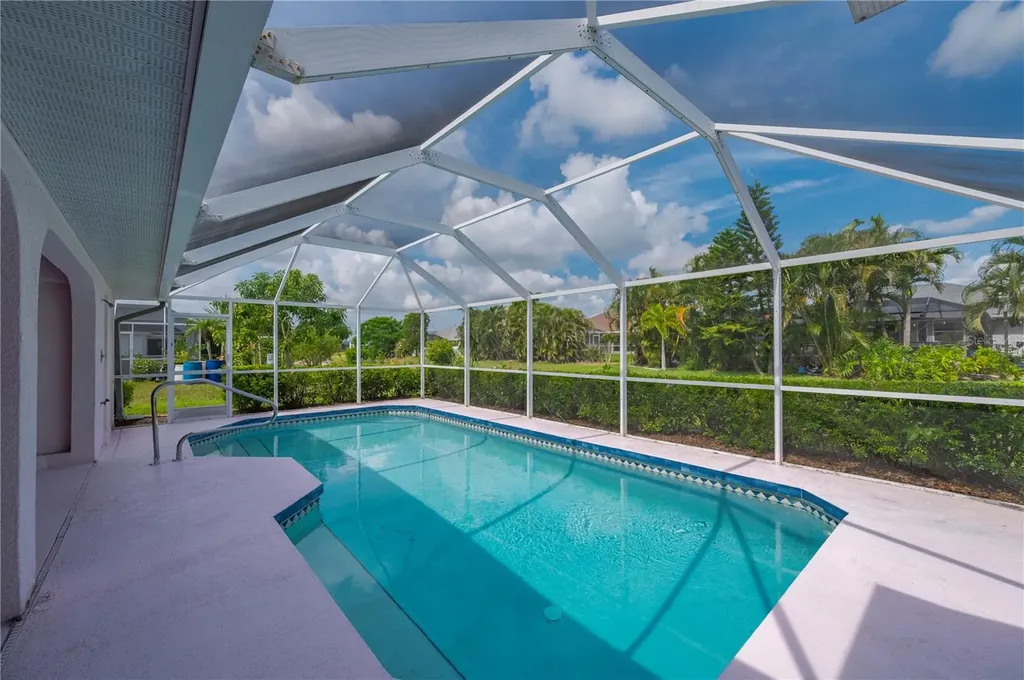 2231 Hamburg Lane Punta Gorda FL 33983