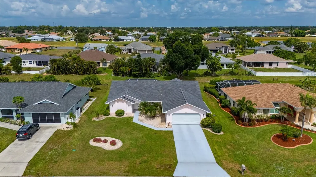 2231 Hamburg Lane Punta Gorda FL 33983