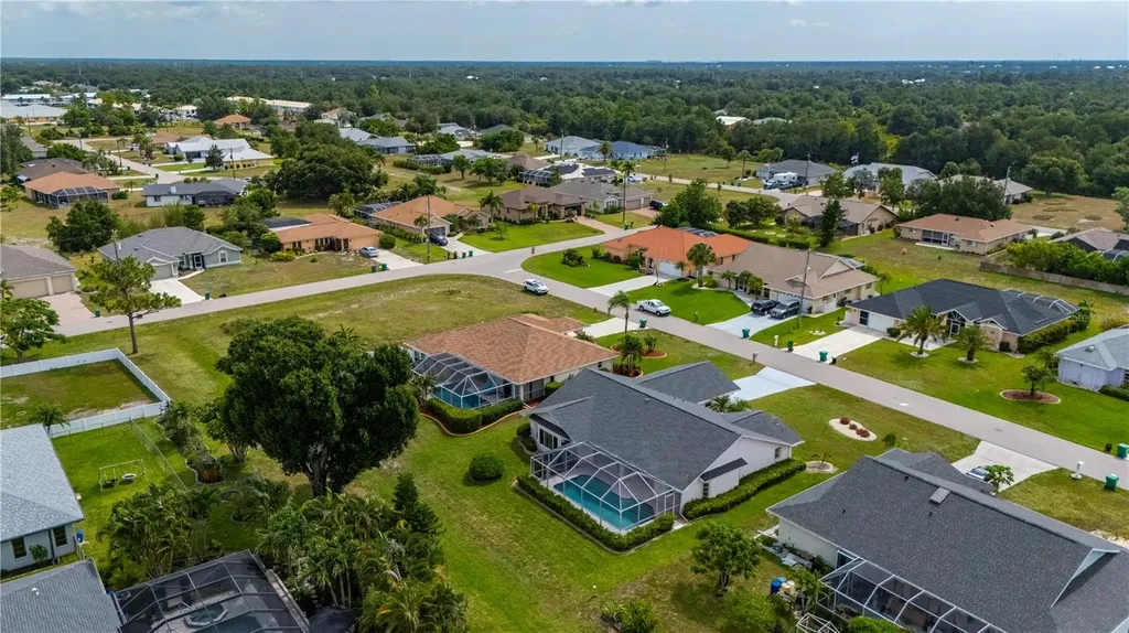 2231 Hamburg Lane Punta Gorda FL 33983