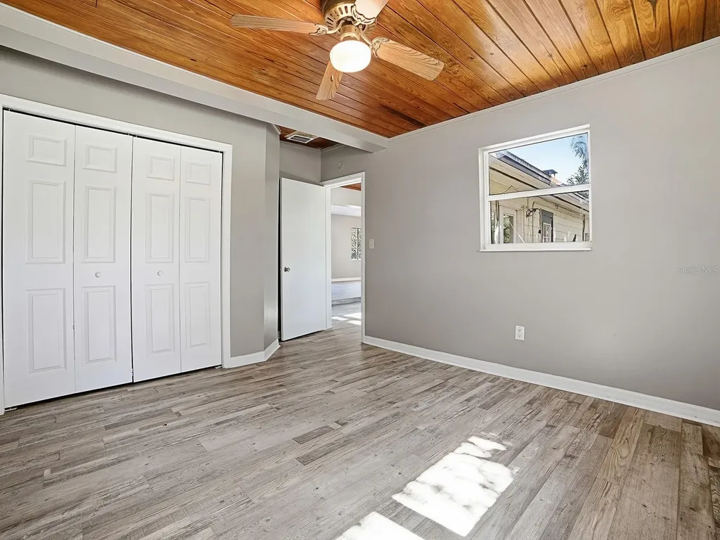 404 Louis Street Leesburg FL 34748