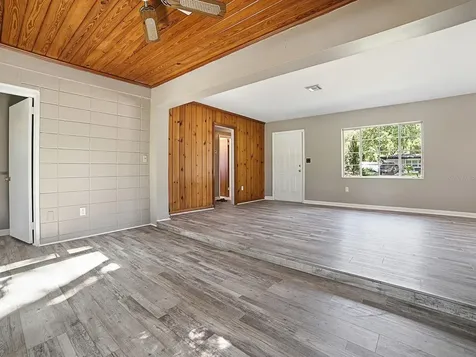 404 Louis Street Leesburg FL 34748