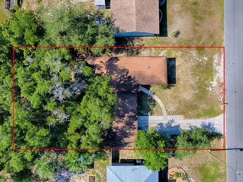 404 Louis Street Leesburg FL 34748