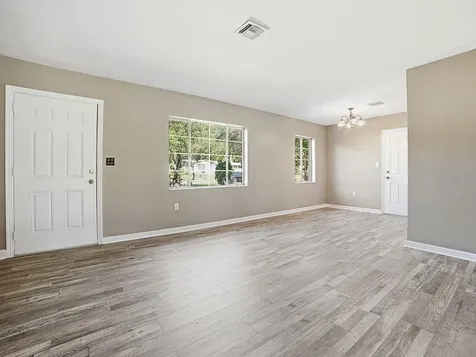 404 Louis Street Leesburg FL 34748
