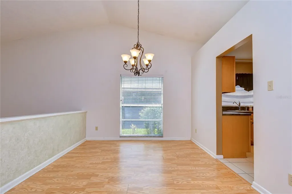 8702 Hampden Drive Tampa FL 33626