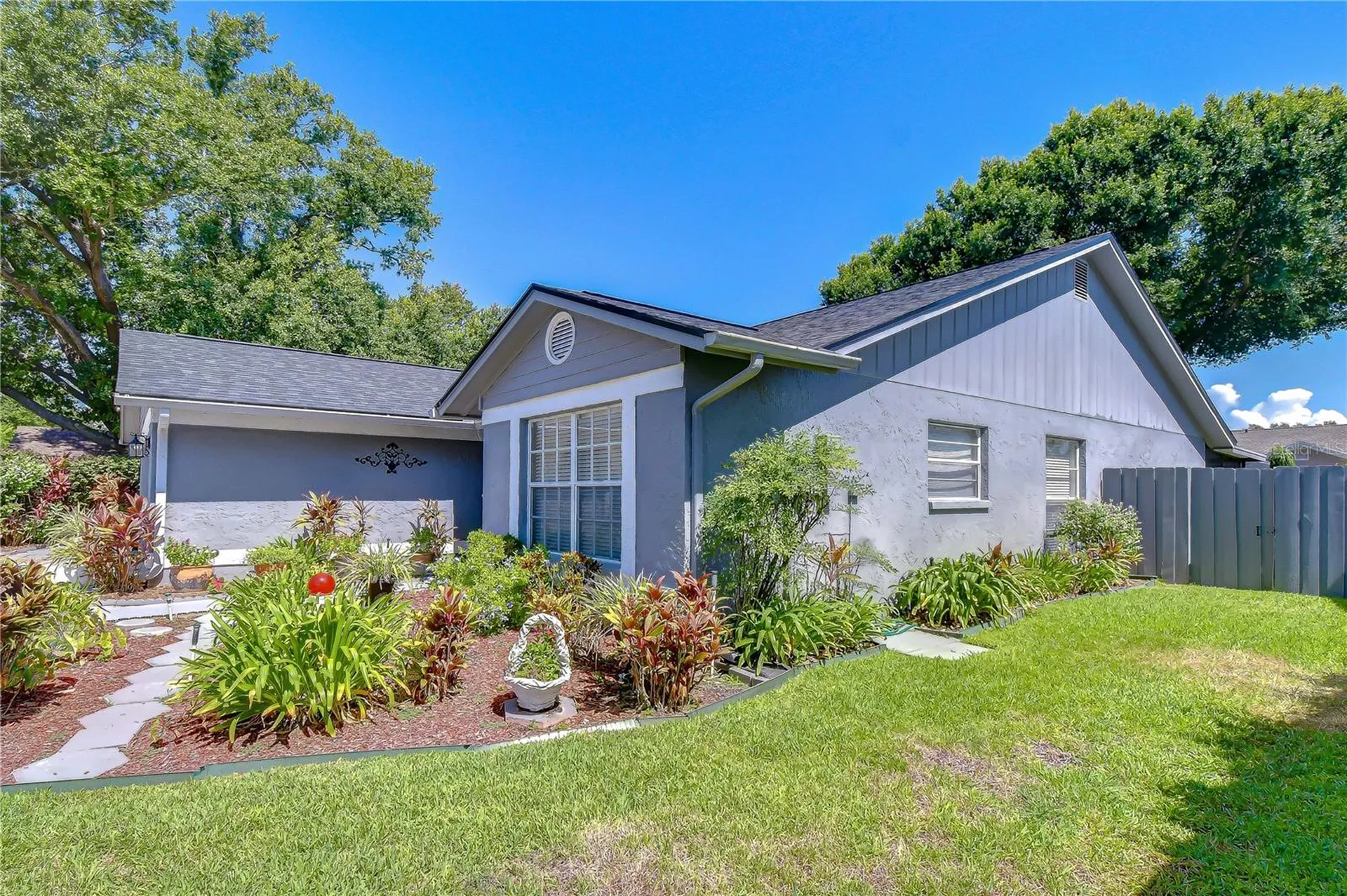 8702 Hampden Drive Tampa FL 33626