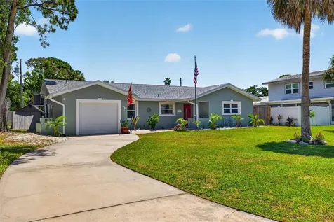 1667 N Dakota Avenue NE St Petersburg FL 33703