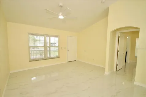 2717 Savannah Drive Leesburg FL 34748