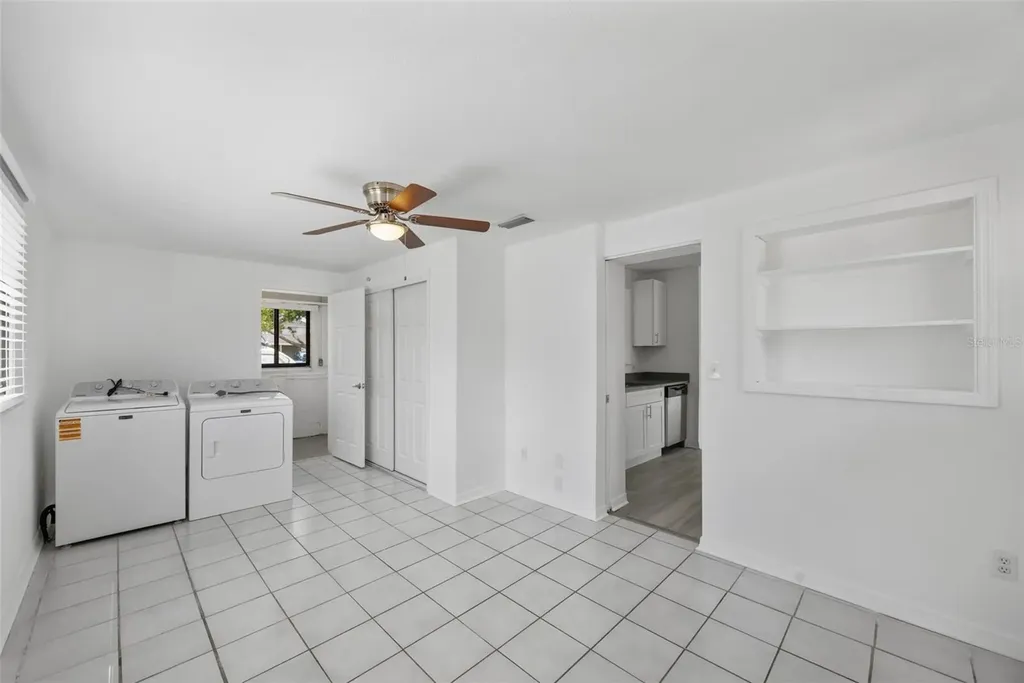 410 42nd Avenue NE St Petersburg FL 33703