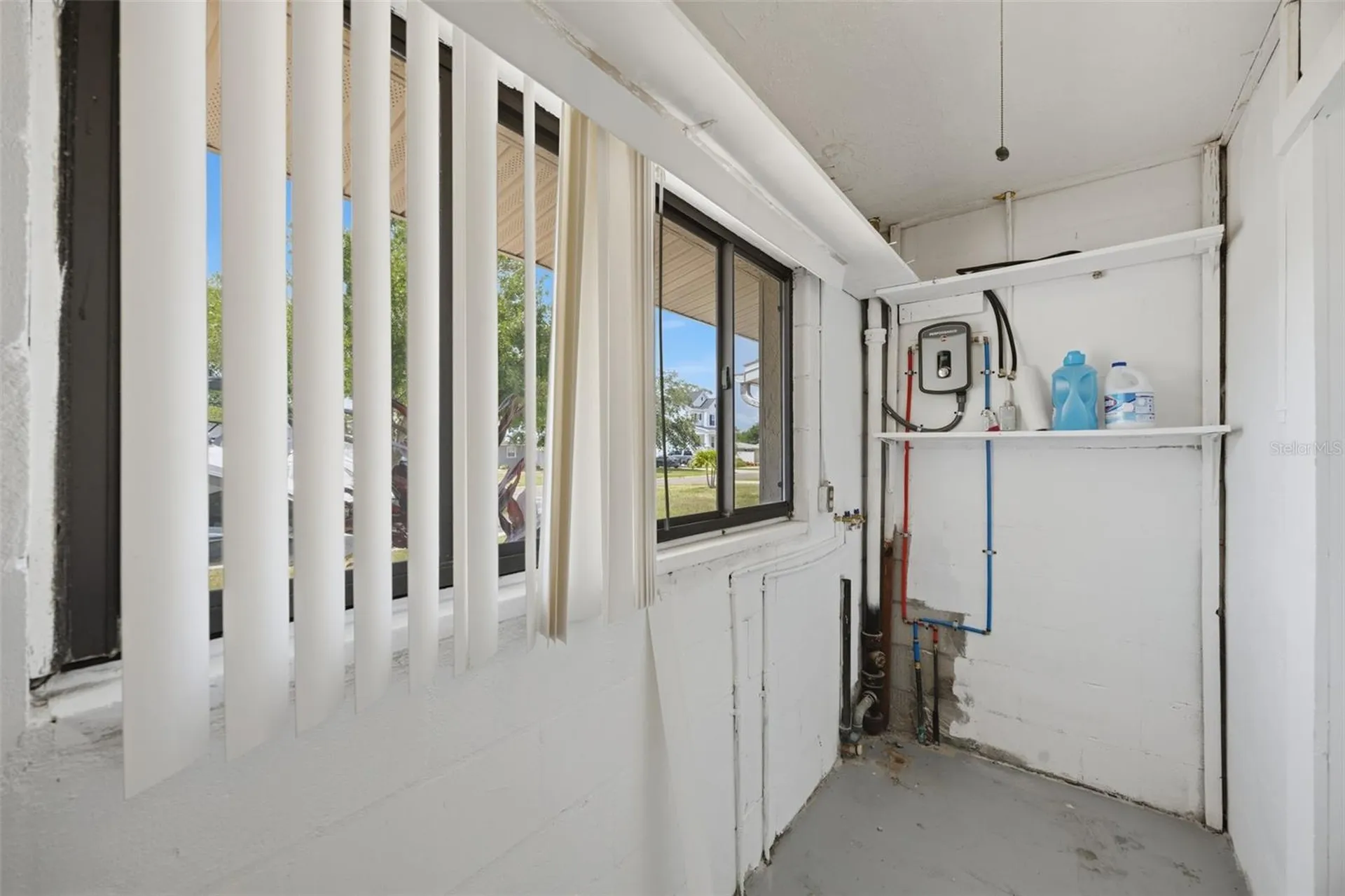 410 42nd Avenue NE St Petersburg FL 33703