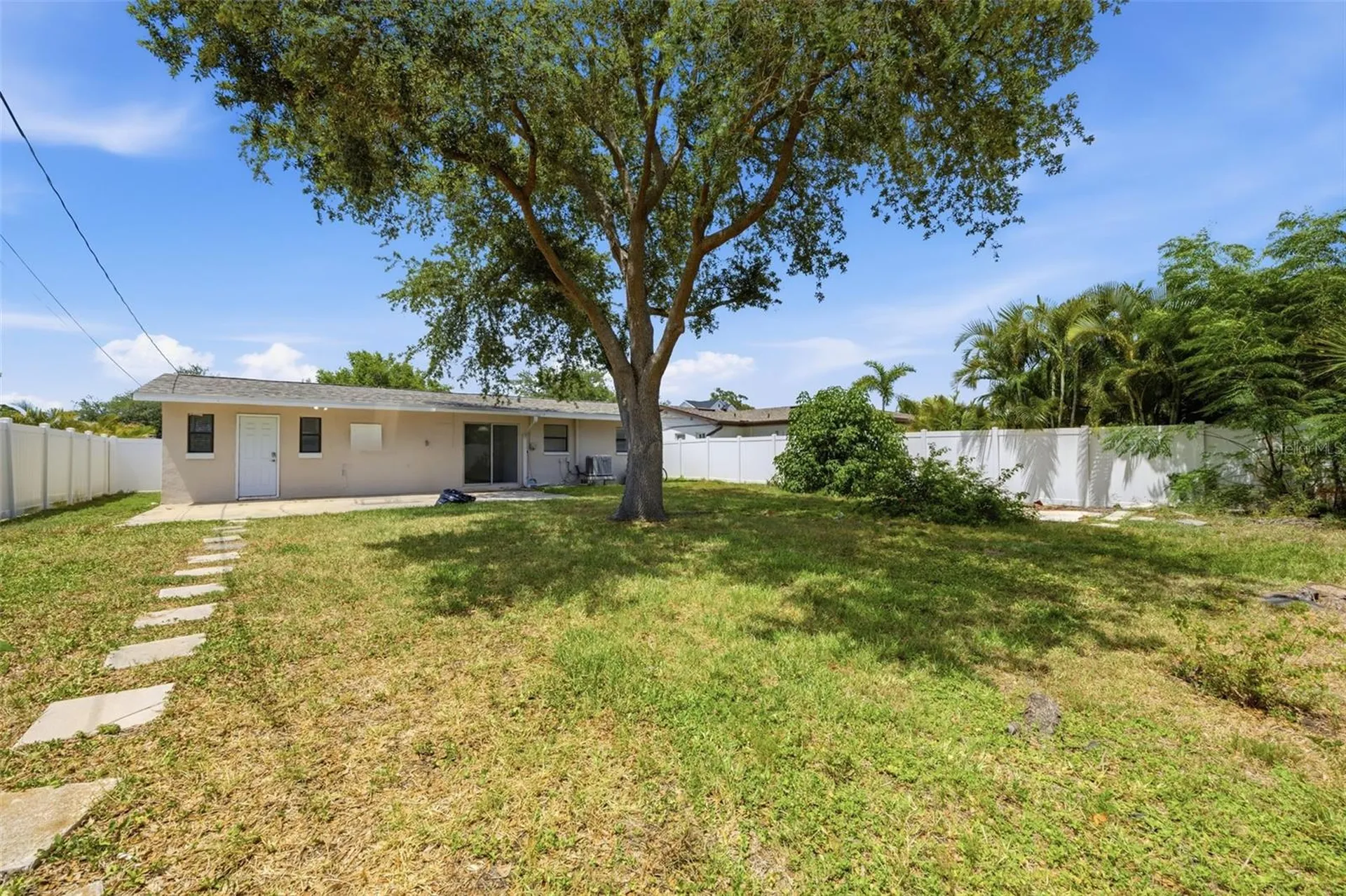 410 42nd Avenue NE St Petersburg FL 33703