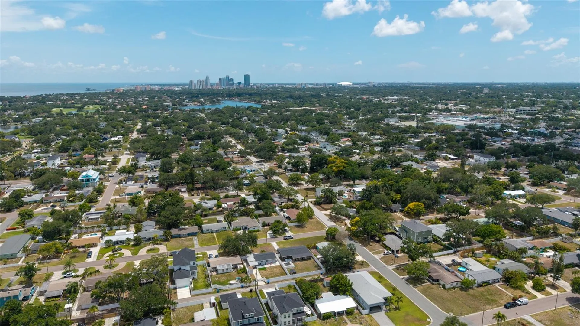 410 42nd Avenue NE St Petersburg FL 33703