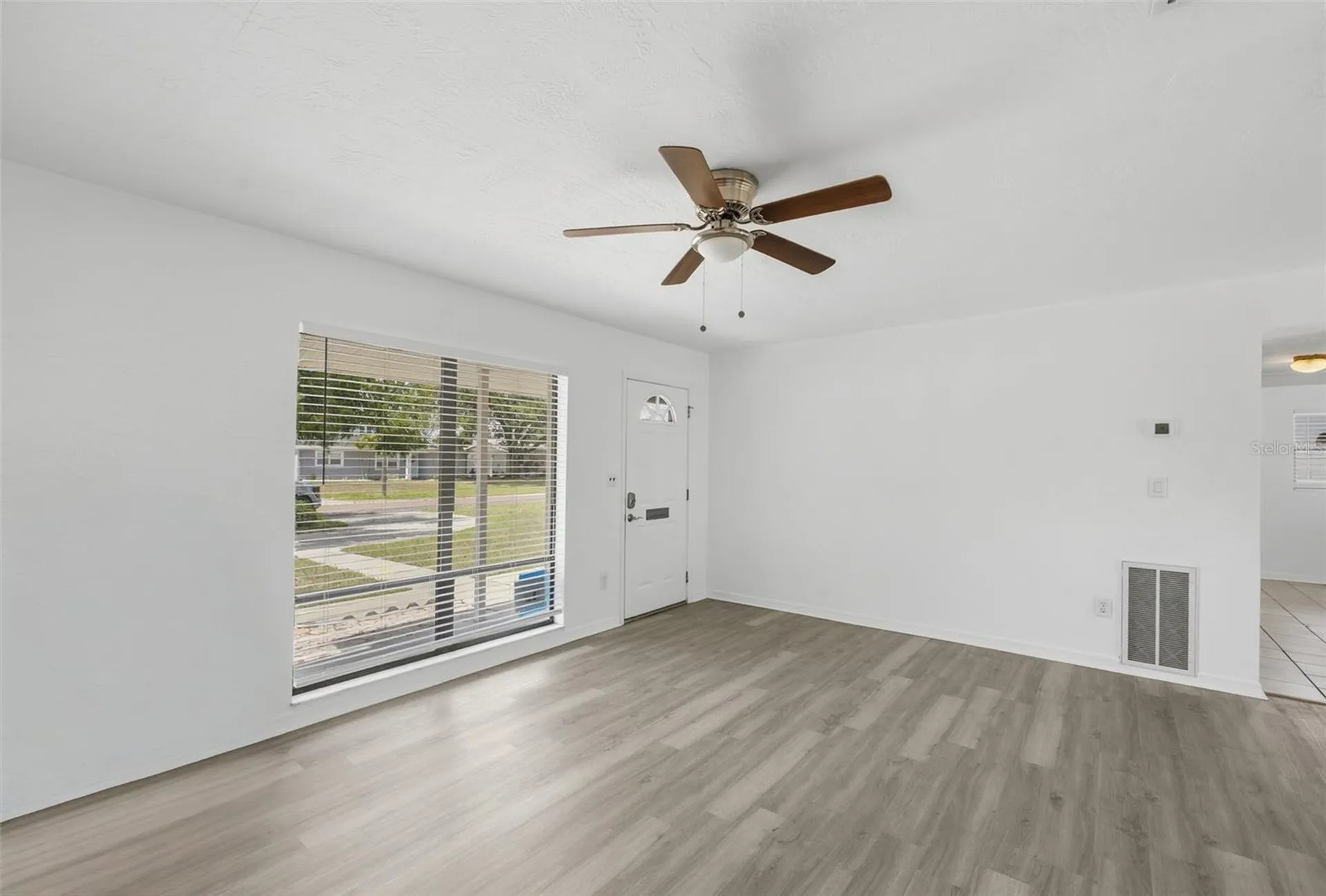 410 42nd Avenue NE St Petersburg FL 33703