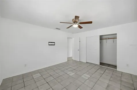 410 42nd Avenue NE St Petersburg FL 33703