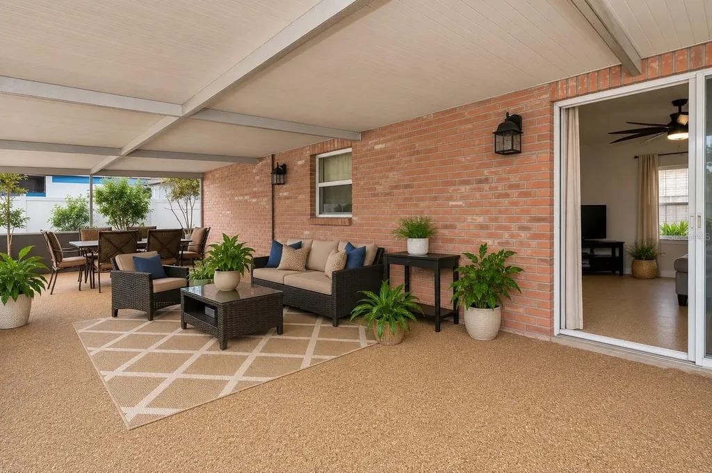 12212 Floral Lane Thonotosassa FL 33592