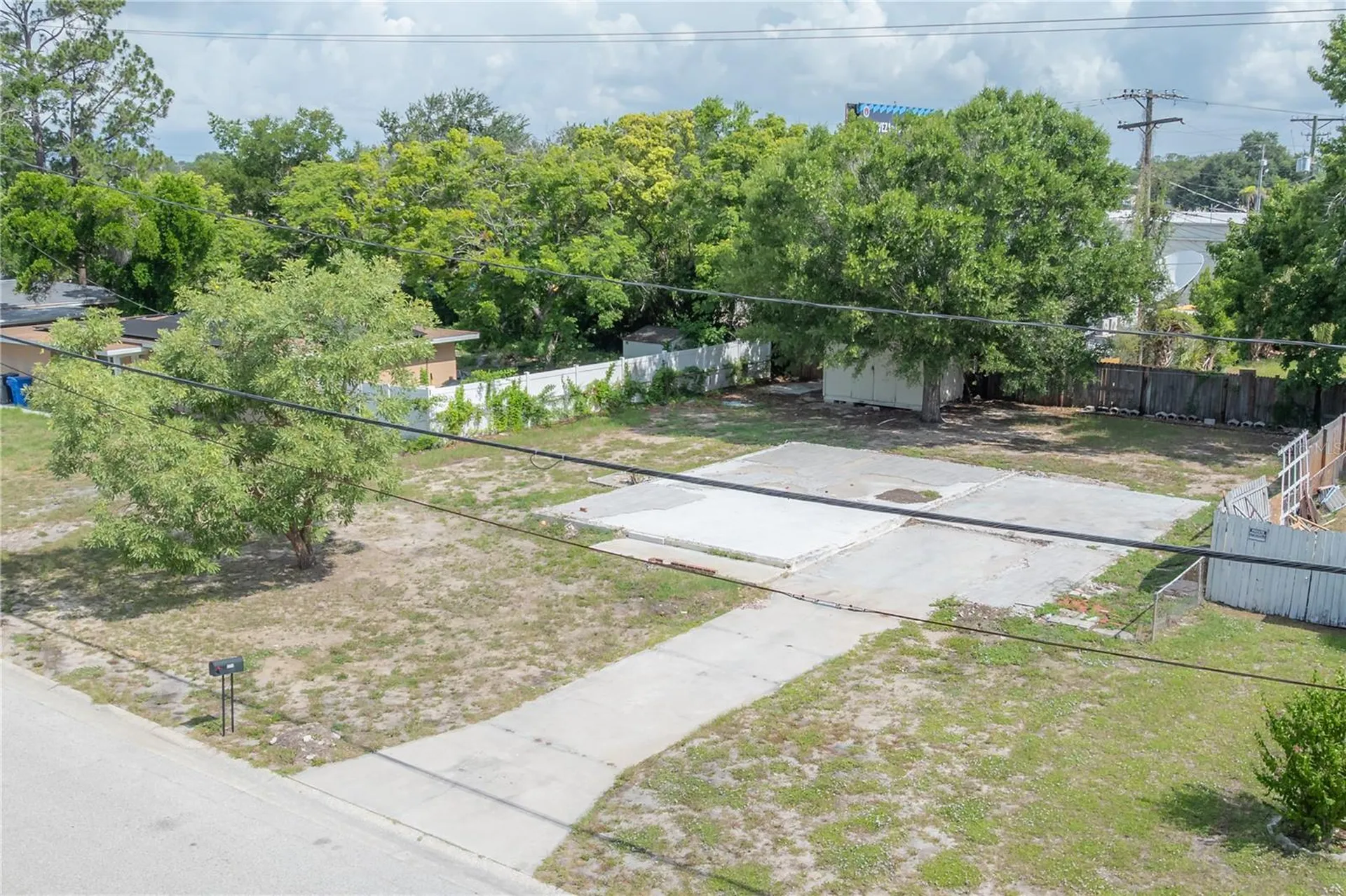 7006 Thrasher Drive Tampa FL 33610