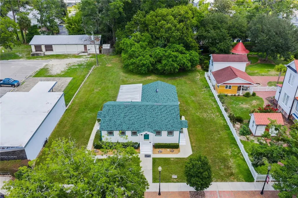 14721 Main Street Alachua FL 32615
