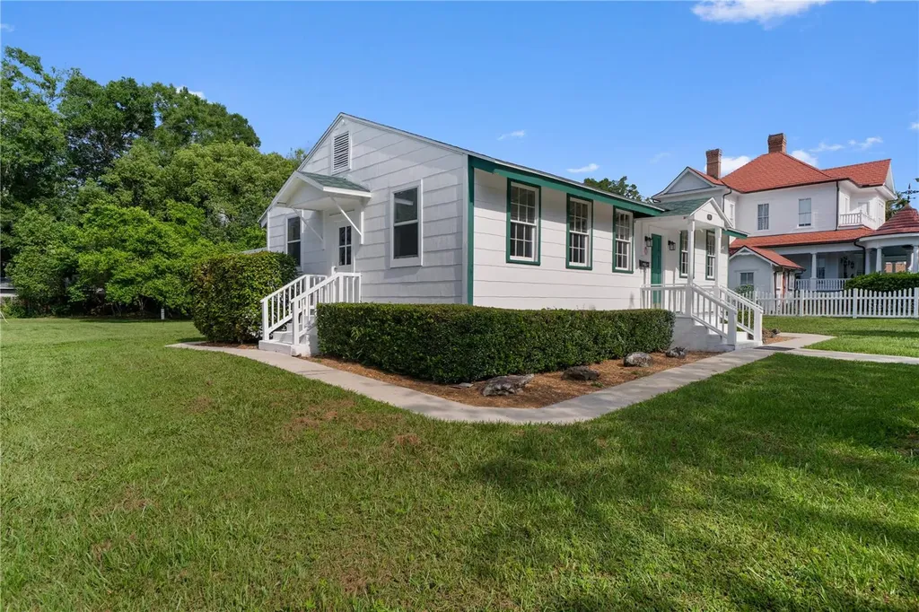 14721 Main Street Alachua FL 32615