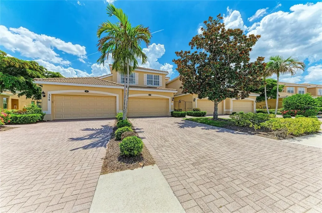 314 Winding Brook Lane Bradenton FL 34212