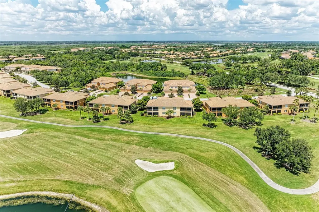 314 Winding Brook Lane Bradenton FL 34212