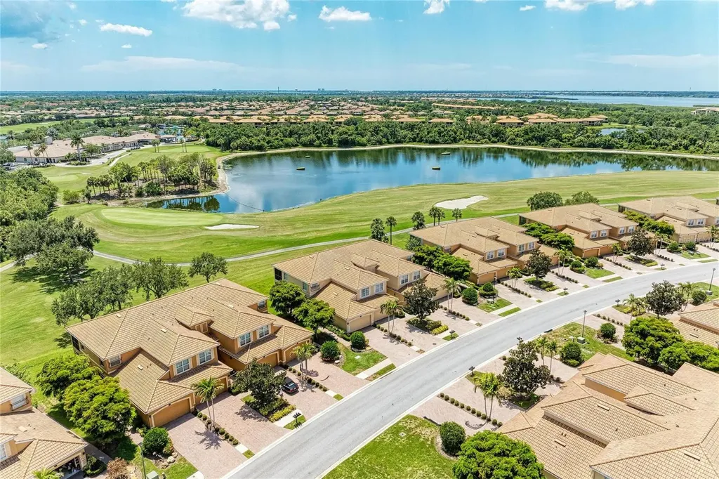 314 Winding Brook Lane Bradenton FL 34212