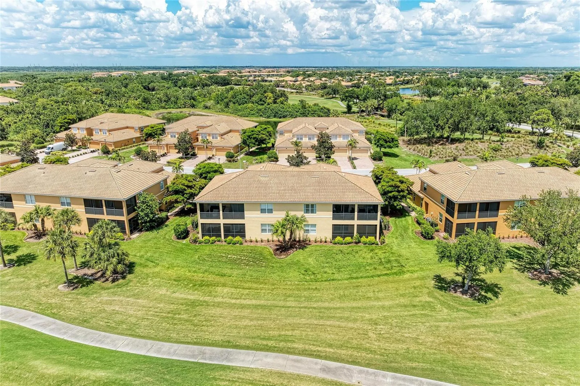 314 Winding Brook Lane Bradenton FL 34212
