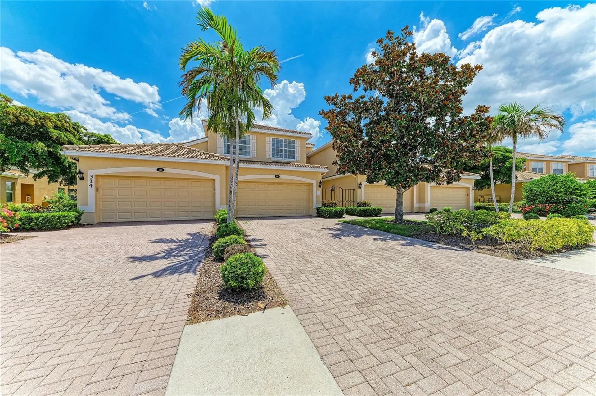 314 Winding Brook Lane Bradenton FL 34212