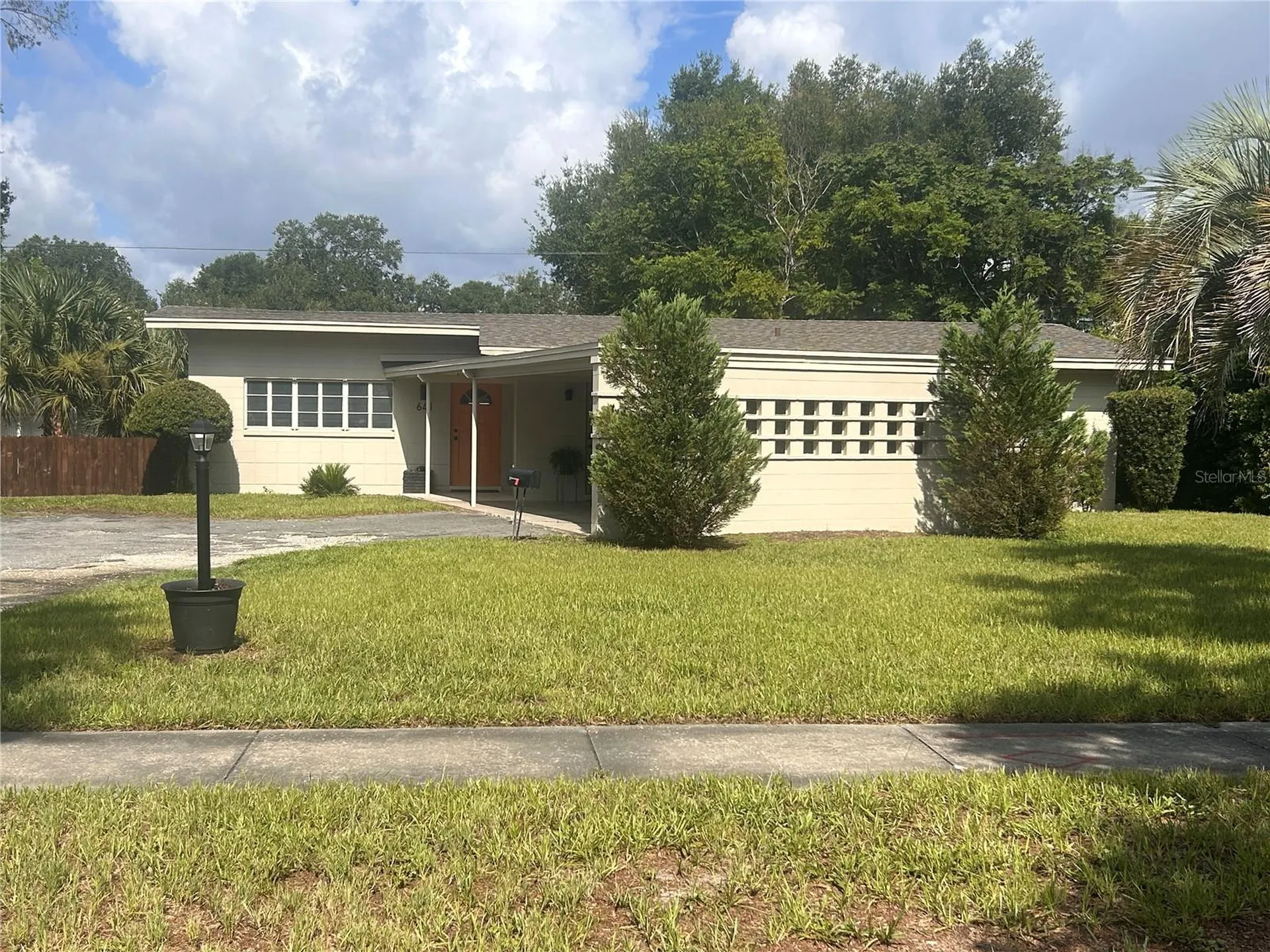 641 S Lakemont Avenue Winter Park FL 32792