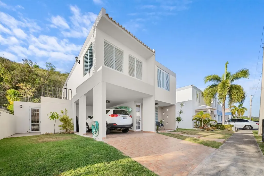 N13 Calle Boriken Urb. Alturas Del Encanto Juana Diaz PR 00795