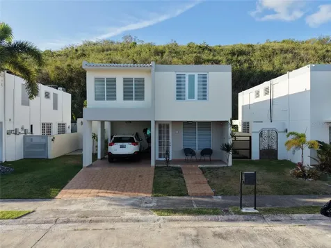 N13 Calle Boriken Urb. Alturas Del Encanto Juana Diaz PR 00795