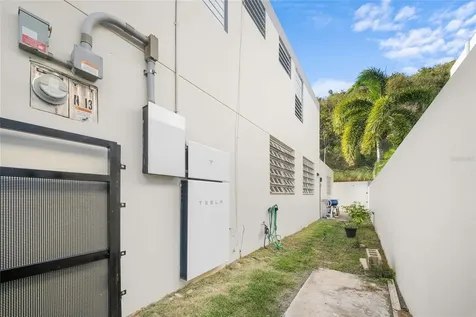 N13 Calle Boriken Urb. Alturas Del Encanto Juana Diaz PR 00795
