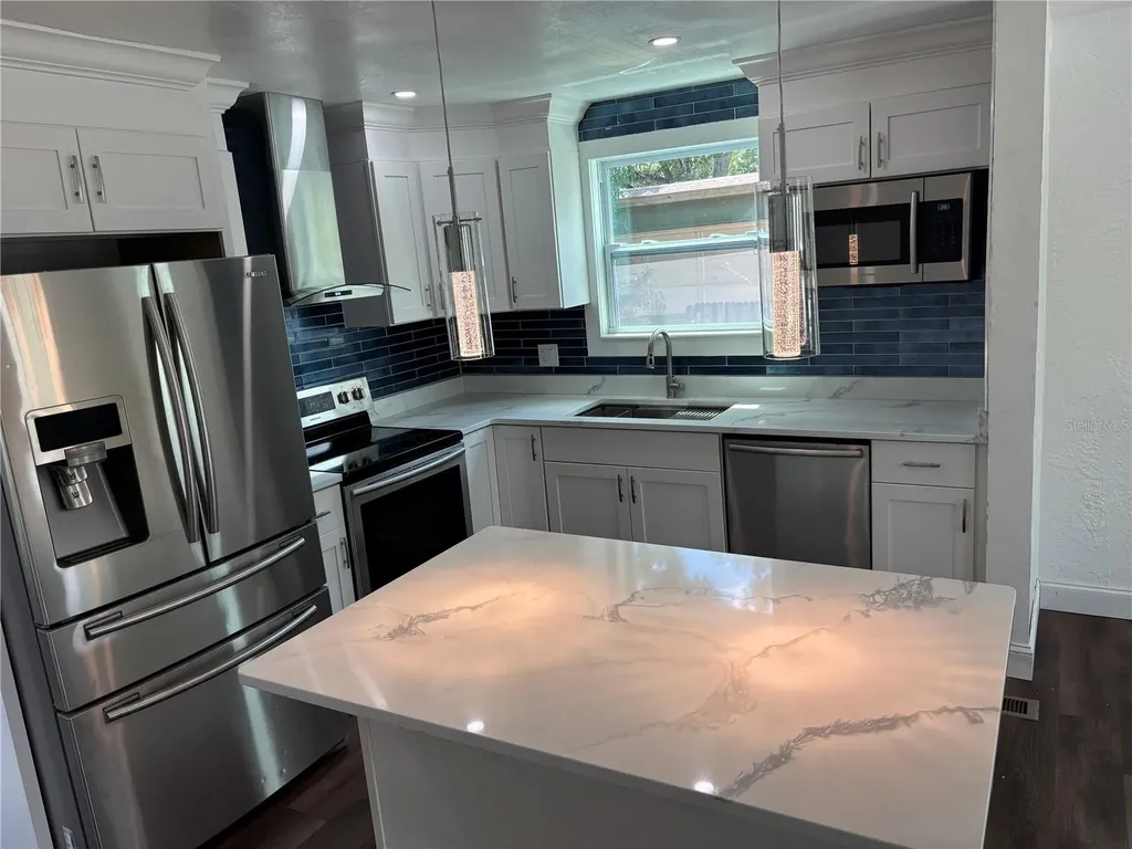 4420 6th Avenue S St Petersburg FL 33711