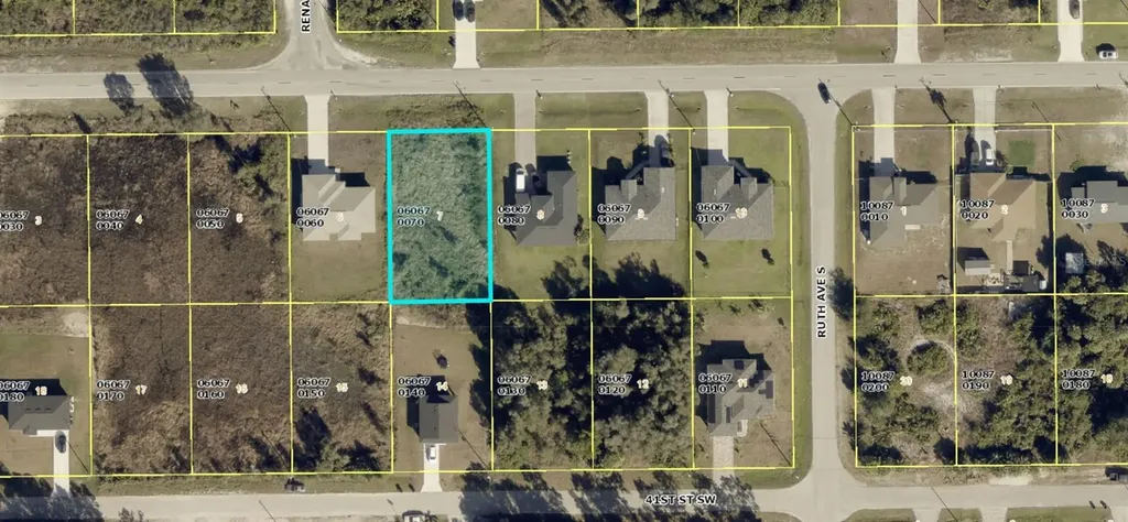 3217 40th Street SW Lehigh Acres FL 33976