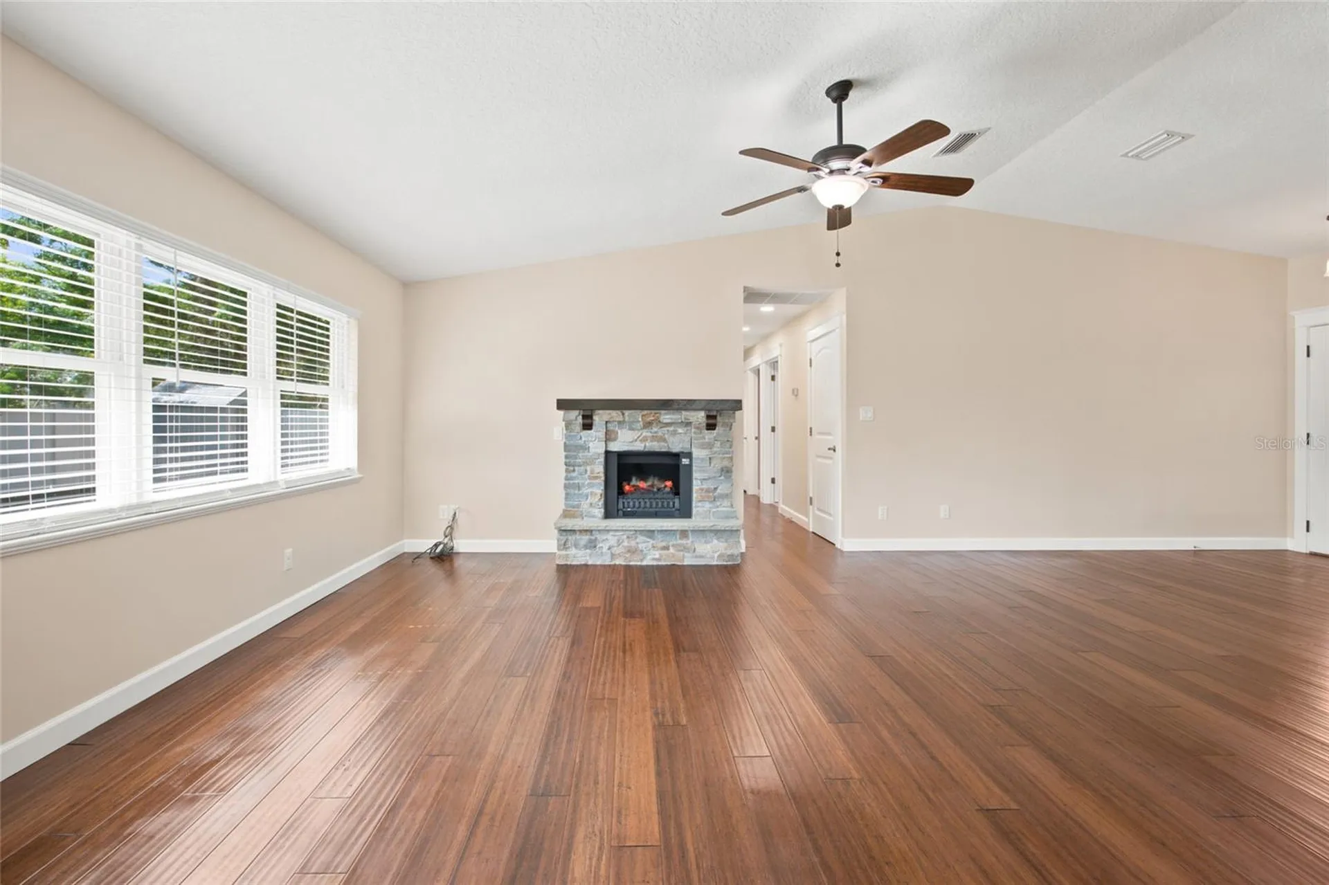 21 Oak Court Eustis FL 32726