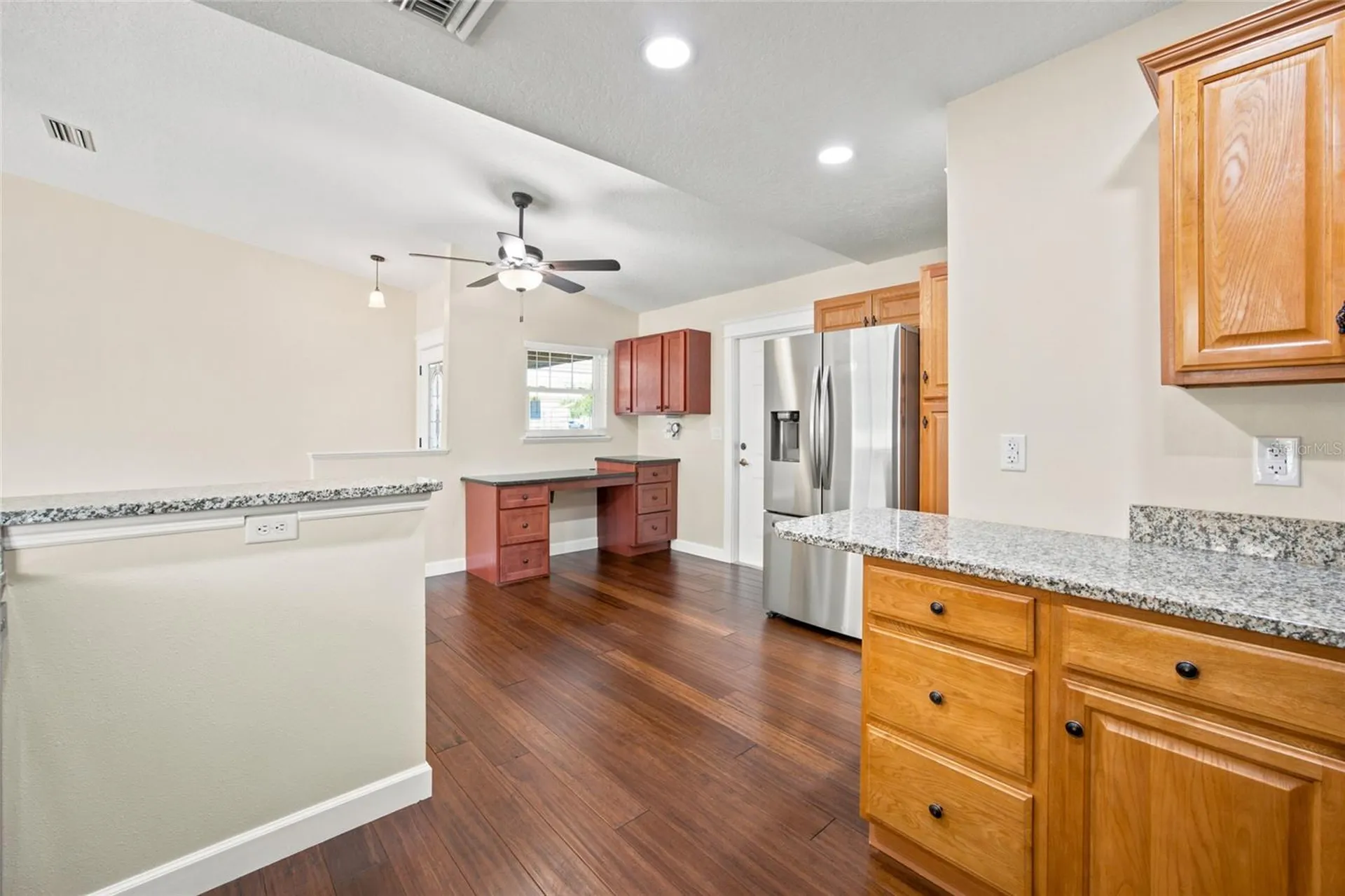 21 Oak Court Eustis FL 32726