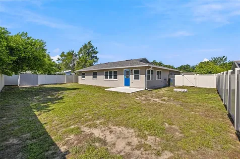 21 Oak Court Eustis FL 32726