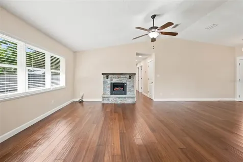 21 Oak Court Eustis FL 32726
