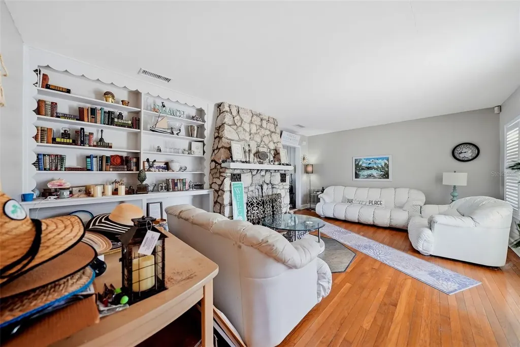 726 Mandalay Avenue Clearwater Beach FL 33767
