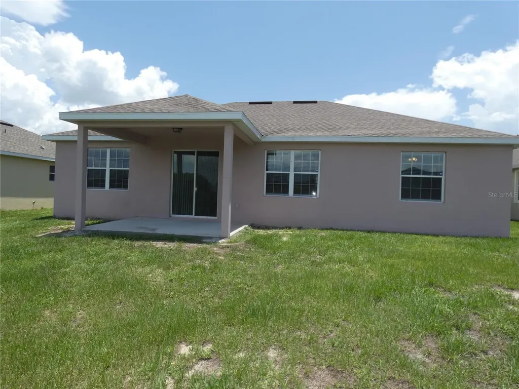 33848 Emerald Pond Loop Leesburg FL 34788