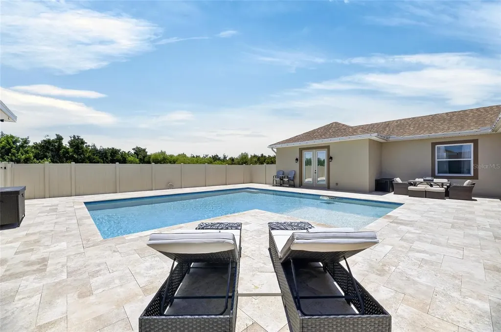 3016 Smilodon Trail Ruskin FL 33570