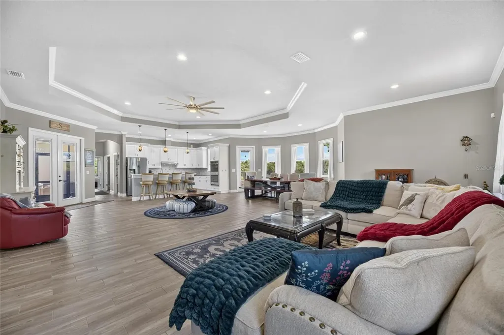 3016 Smilodon Trail Ruskin FL 33570