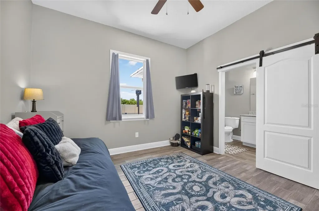 3016 Smilodon Trail Ruskin FL 33570