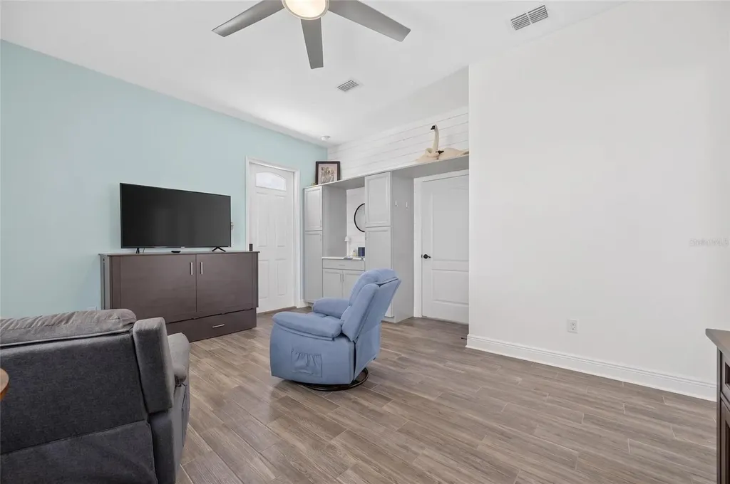 3016 Smilodon Trail Ruskin FL 33570