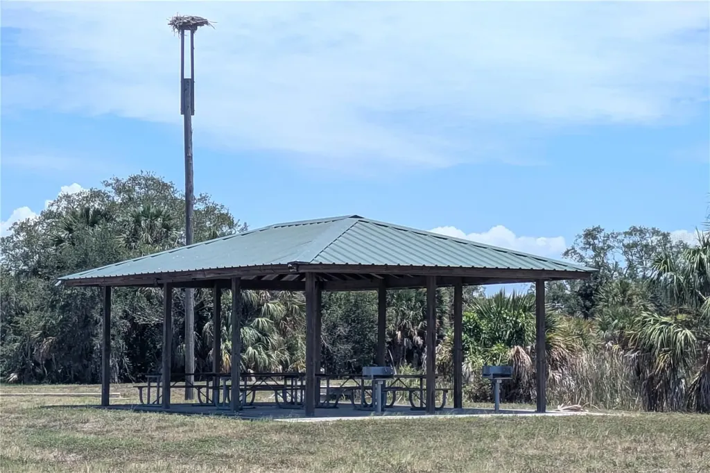 3016 Smilodon Trail Ruskin FL 33570