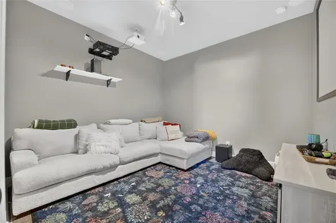 3016 Smilodon Trail Ruskin FL 33570