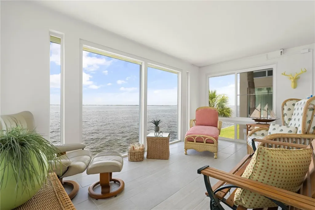 1 Colony Point Drive Punta Gorda FL 33950