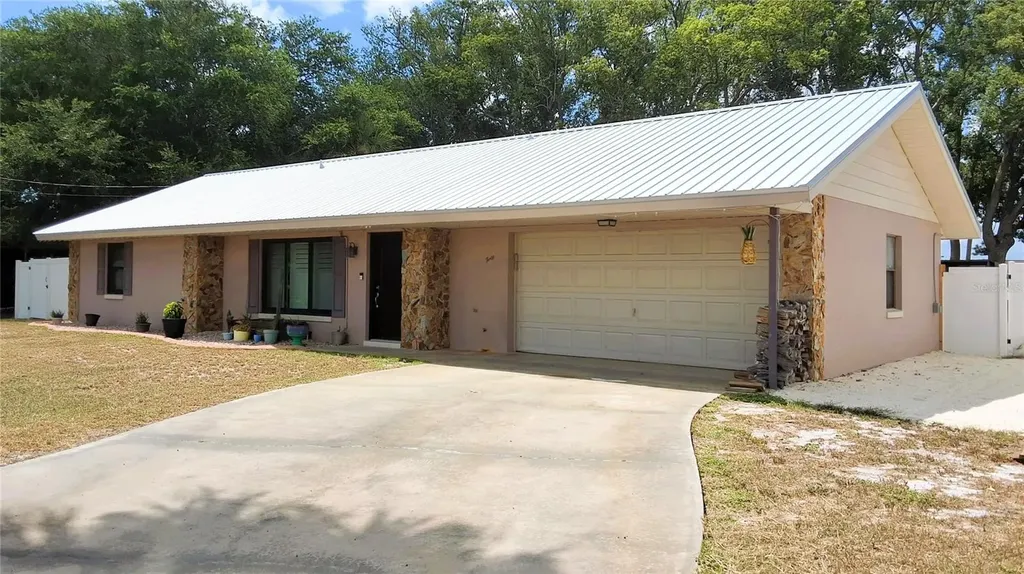 40 SE Chinica Drive Summerfield FL 34491